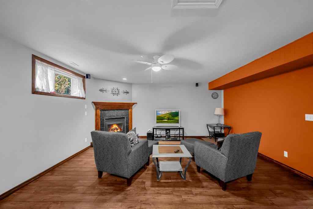 MLS® A2265272 - 303 1 Street  in NONE Irricana, Residential