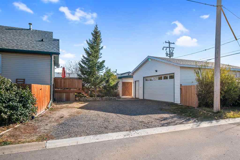 MLS® A2265272 - 303 1 Street  in NONE Irricana, Residential