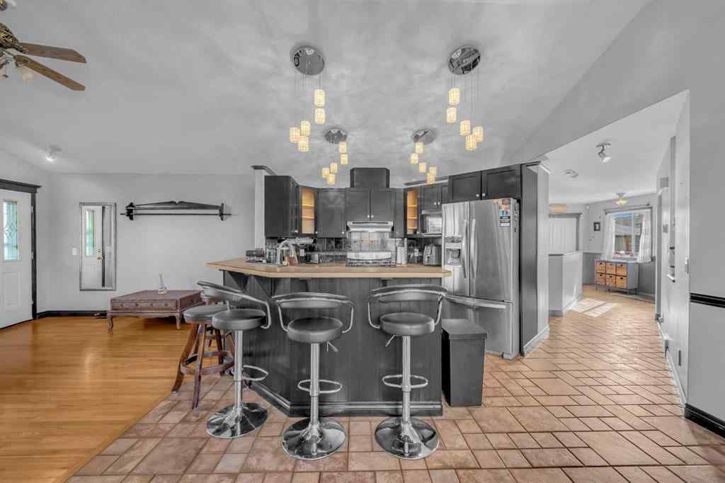 MLS® A2265272 - 303 1 Street  in NONE Irricana, Residential