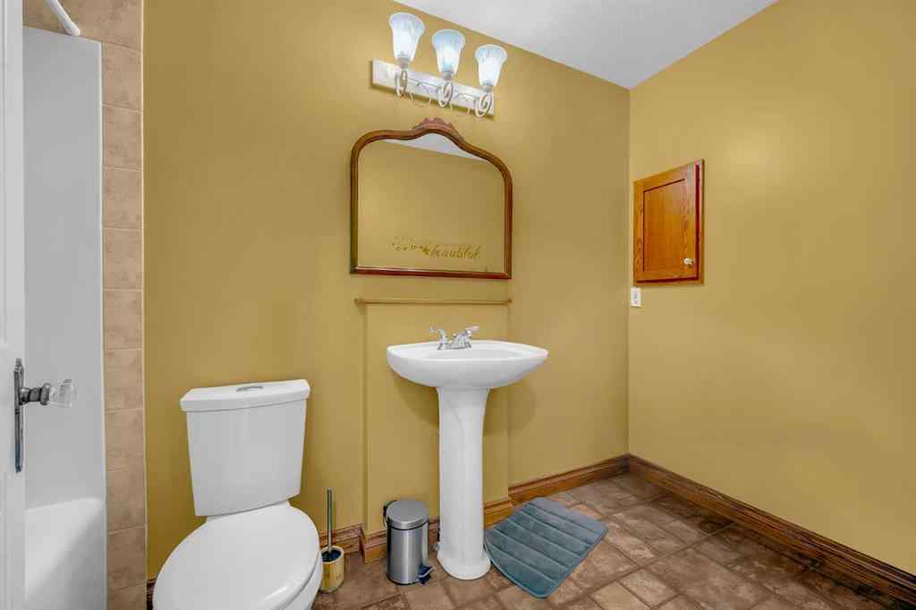 MLS® A2265272 - 303 1 Street  in NONE Irricana, Residential