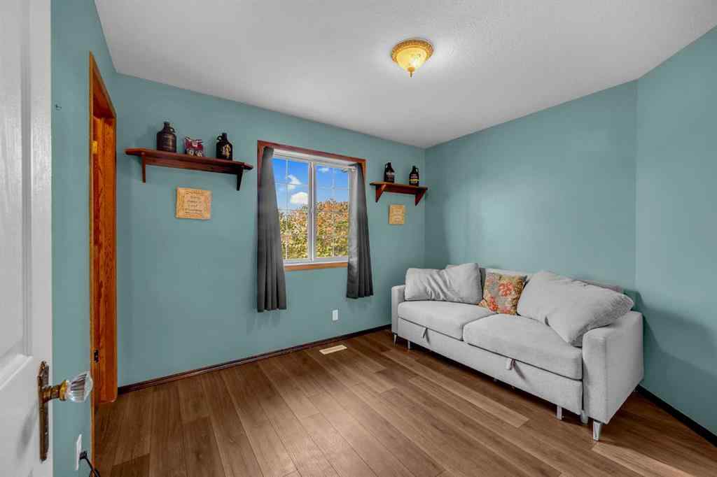 MLS® A2265272 - 303 1 Street  in NONE Irricana, Residential