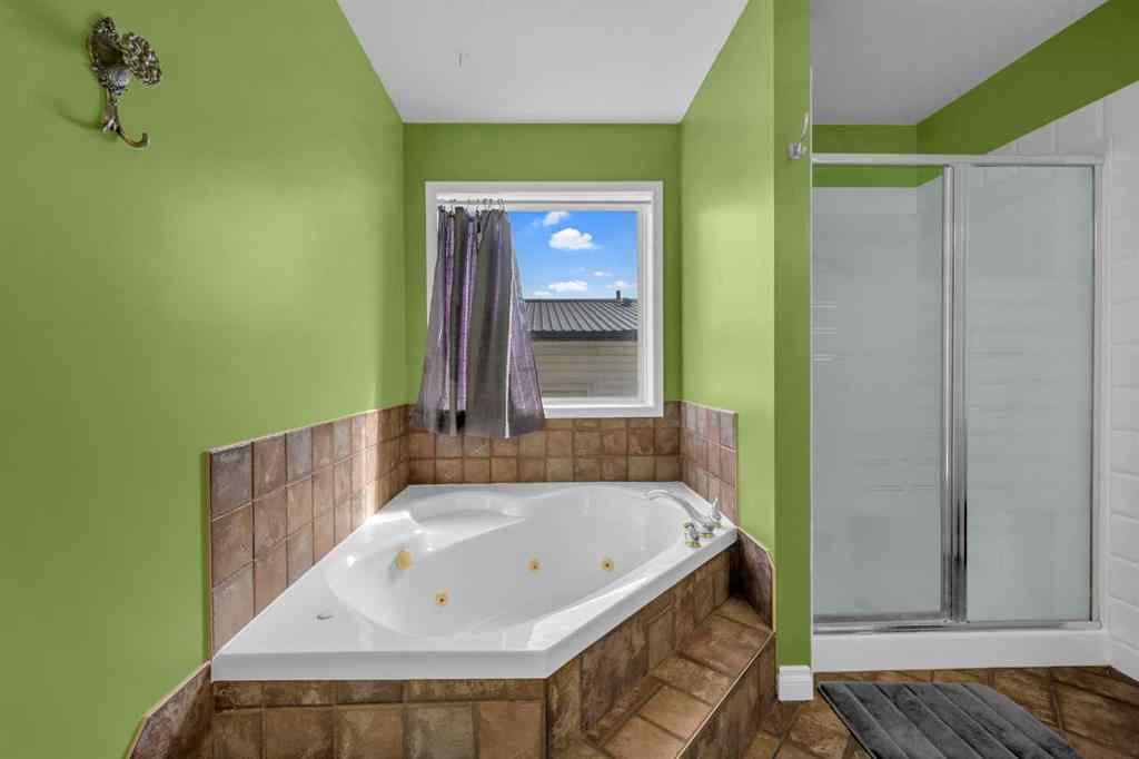 MLS® A2265272 - 303 1 Street  in NONE Irricana, Residential