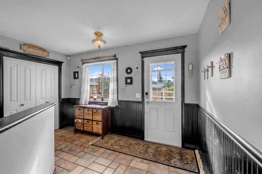 MLS® A2265272 - 303 1 Street  in NONE Irricana, Residential