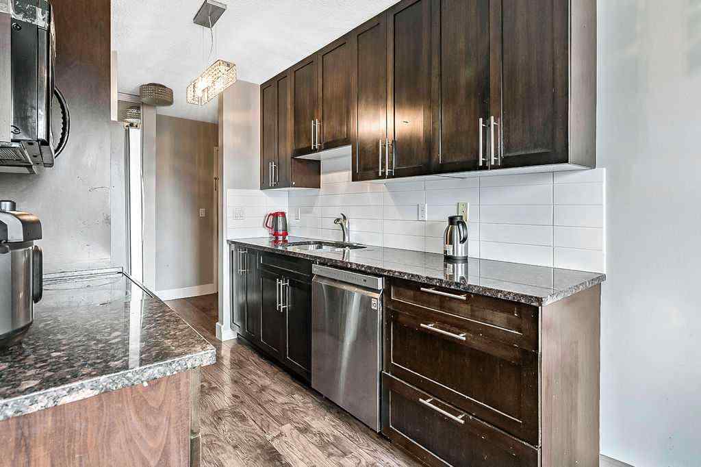 MLS® A2265273 - Unit #409 4455A Greenview Drive NE in Greenview Calgary, Residential