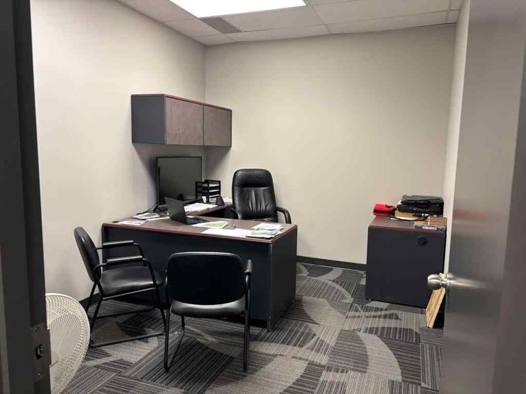 MLS® A2265278 - Unit #3 6143 4 Street SE in Manchester Industrial Calgary, Commercial