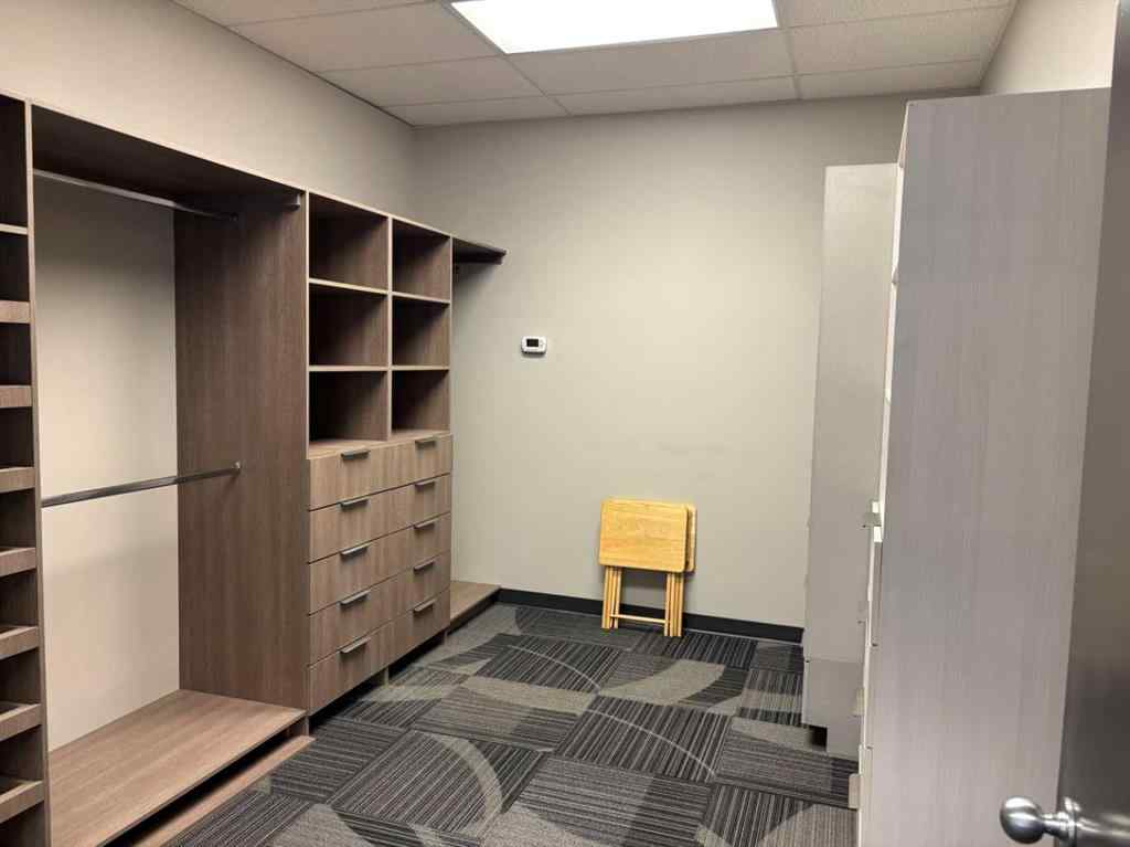 MLS® A2265278 - Unit #3 6143 4 Street SE in Manchester Industrial Calgary, Commercial