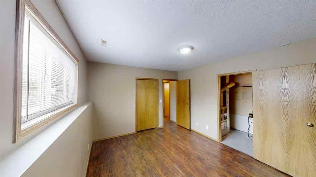 MLS® A2265279 - 9503 103 Avenue  in Hillside Grande Prairie, Multi-Family