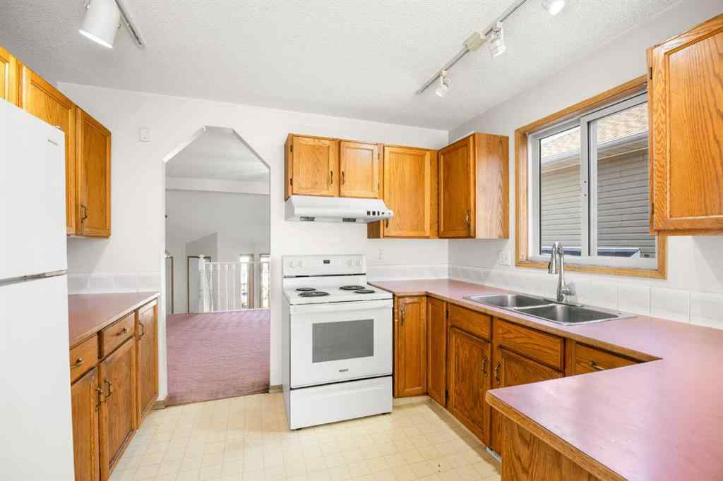 MLS® A2265282 - 51 Macewan Park Rise NW in MacEwan Glen Calgary, Residential