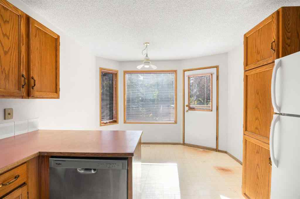 MLS® A2265282 - 51 Macewan Park Rise NW in MacEwan Glen Calgary, Residential