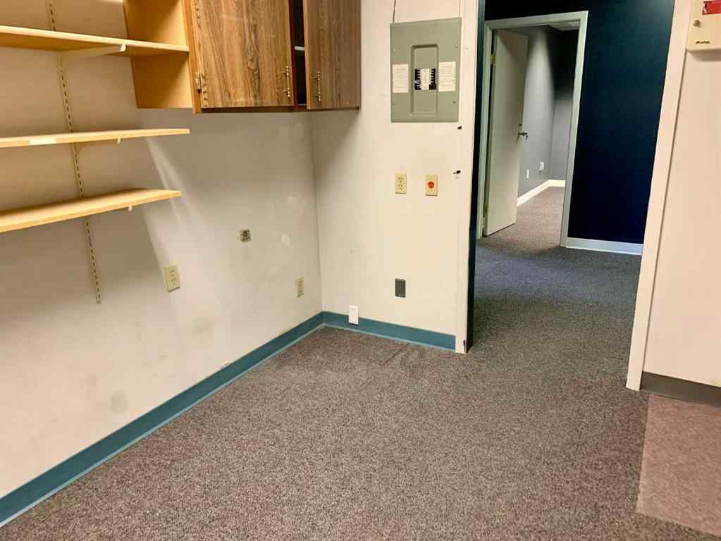 MLS® A2265284 - Unit #209 602 16 Avenue NW in Mount Pleasant Calgary, Commercial