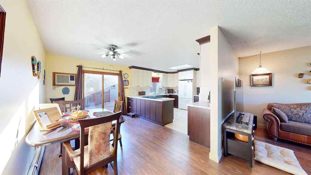 MLS® A2265285 - 235 5 Street SE in NONE Redcliff, Residential