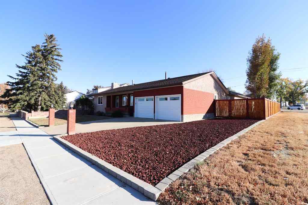 MLS® A2265285 - 235 5 Street SE in NONE Redcliff, Residential