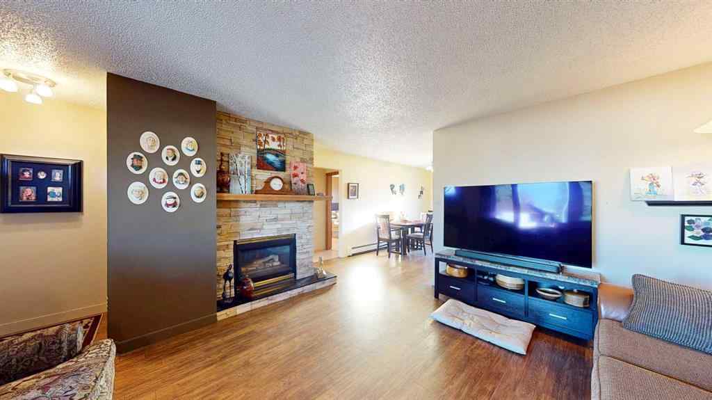 MLS® A2265285 - 235 5 Street SE in NONE Redcliff, Residential
