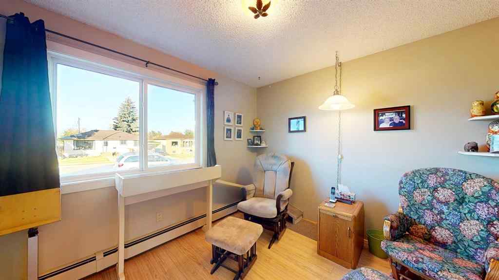 MLS® A2265285 - 235 5 Street SE in NONE Redcliff, Residential