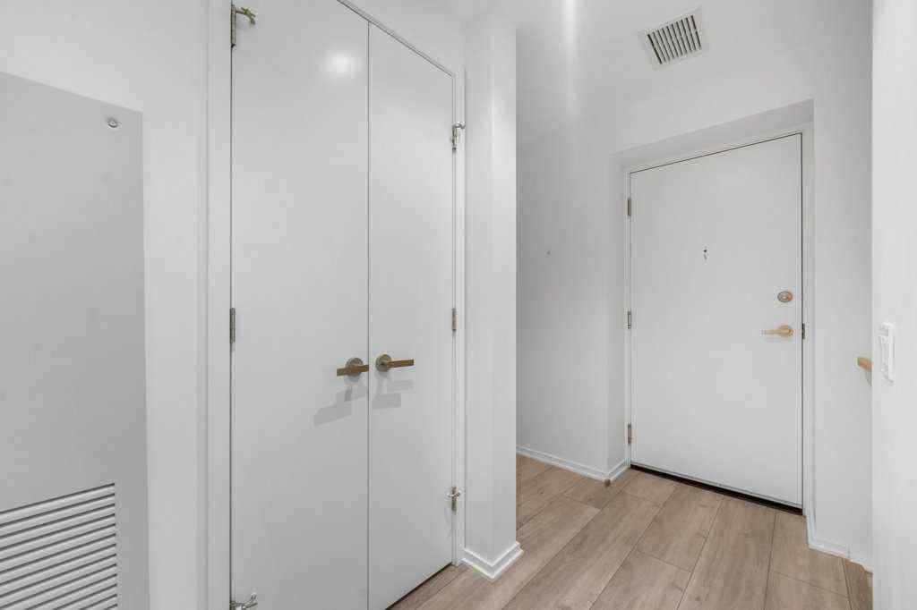 MLS® A2265286 - Unit #130 615 6 Avenue SE in Downtown East Village Calgary, Residential