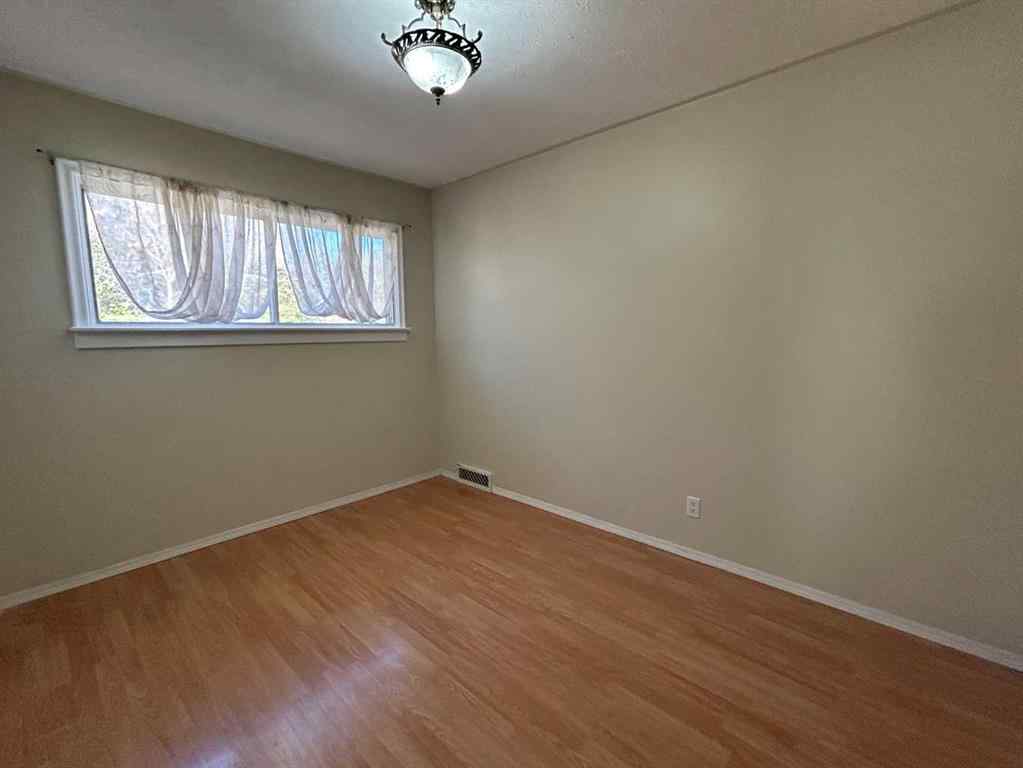 MLS® A2265289 - 4516 46 Street  in Augustana Camrose, Residential