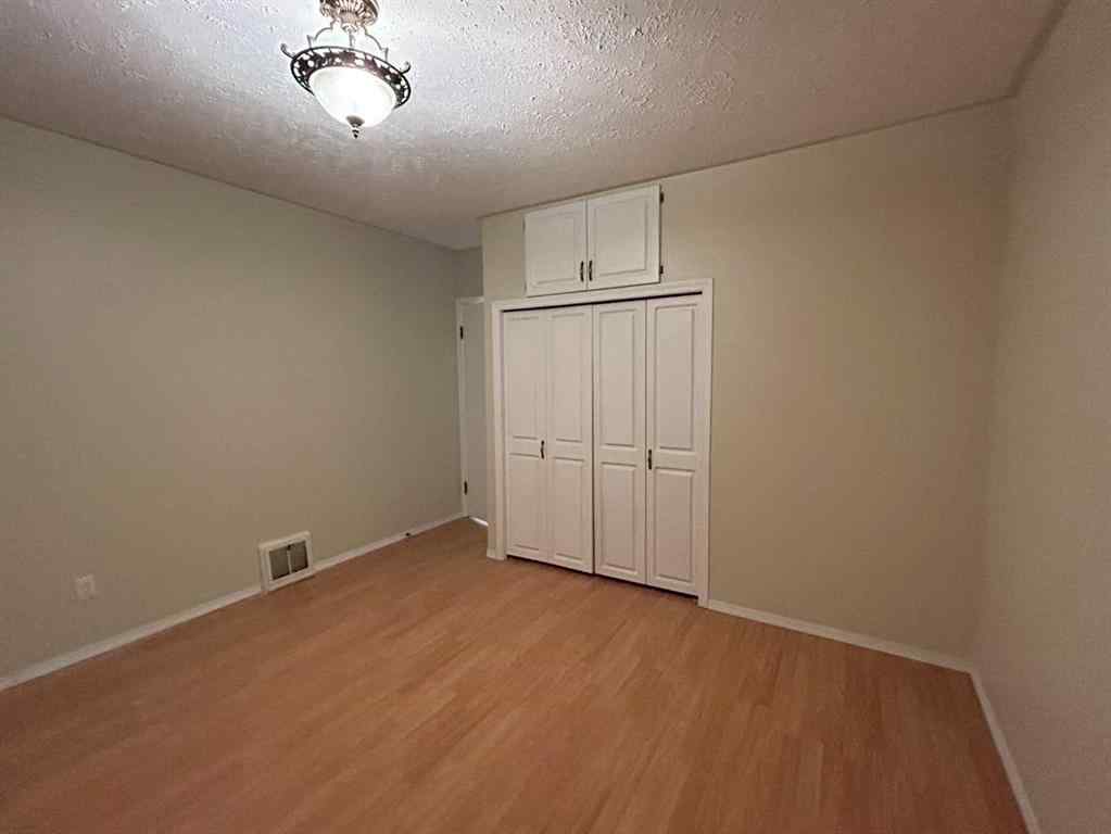 MLS® A2265289 - 4516 46 Street  in Augustana Camrose, Residential