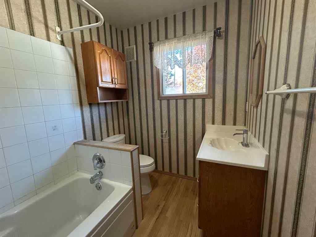 MLS® A2265289 - 4516 46 Street  in Augustana Camrose, Residential