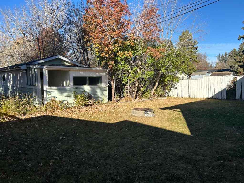 MLS® A2265289 - 4516 46 Street  in Augustana Camrose, Residential