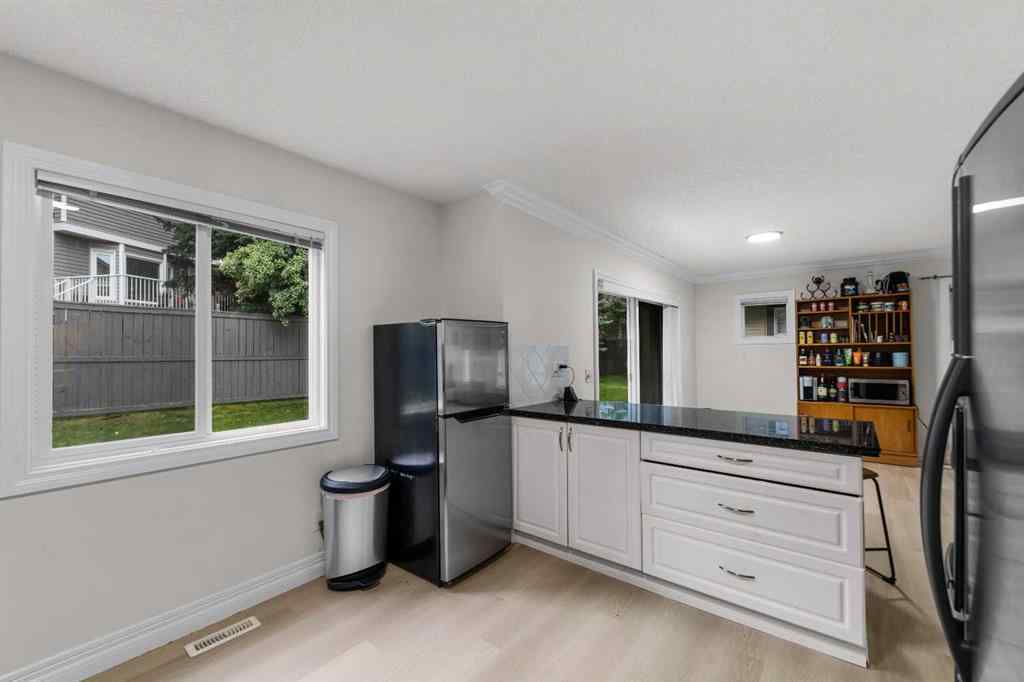 MLS® A2265294 - 27 Cedarwood Lane SW in Cedarbrae Calgary, Residential