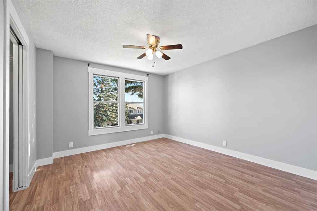 MLS® A2265295 - 128 Castlegreen Close NE in Castleridge Calgary, Residential