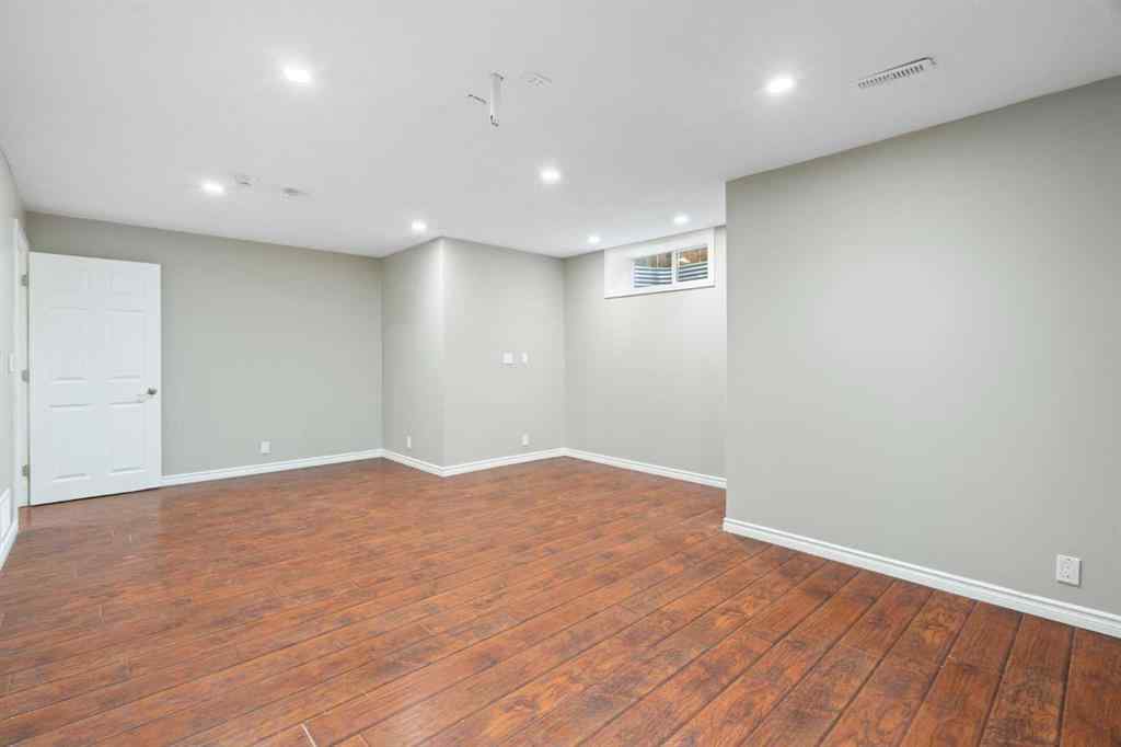 MLS® A2265297 - 2125 Luxstone Boulevard SW in Luxstone Airdrie, Residential