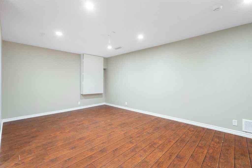 MLS® A2265297 - 2125 Luxstone Boulevard SW in Luxstone Airdrie, Residential