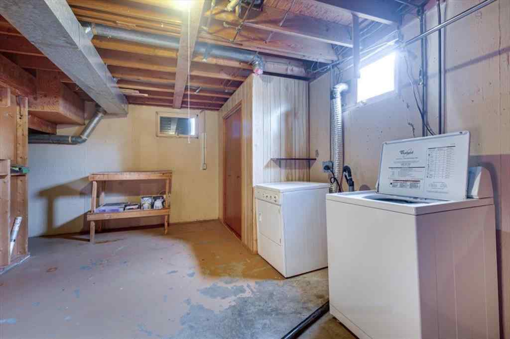 MLS® A2265300 - 23 Spencer Street  in Sunnybrook Red Deer, Residential