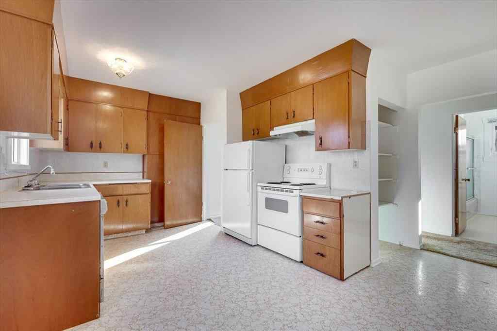 MLS® A2265300 - 23 Spencer Street  in Sunnybrook Red Deer, Residential