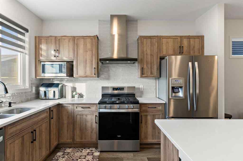 MLS® A2265301 - 105 Chelsea Glen  in Chelsea_CH Chestermere, Residential