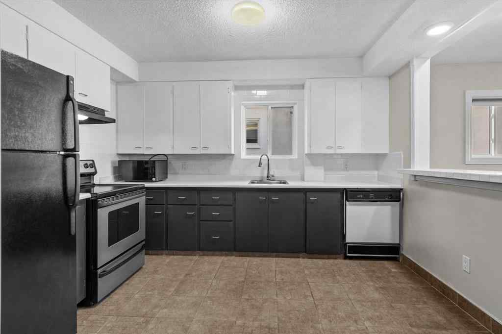 MLS® A2265309 - Unit #6 931 19 Avenue SW in Lower Mount Royal Calgary, Residential