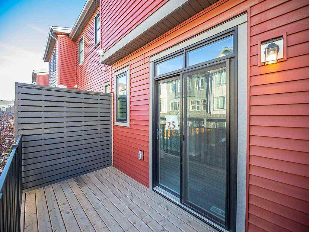 MLS® A2265314 - 25 Spring Willow Close SW in Springbank Hill Calgary, Residential