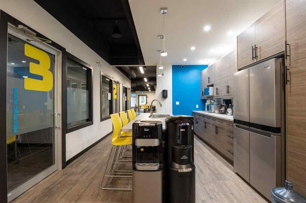 MLS® A2265317 - Unit #1 8026 Franklin Avenue  in Downtown Fort McMurray, Commercial