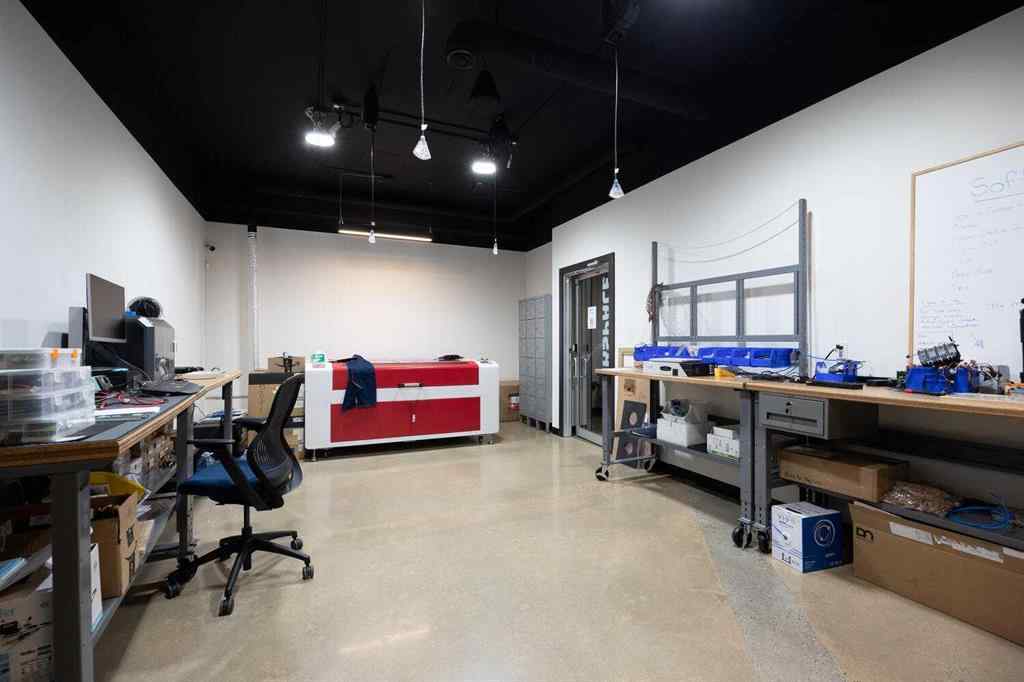 MLS® A2265317 - Unit #1 8026 Franklin Avenue  in Downtown Fort McMurray, Commercial