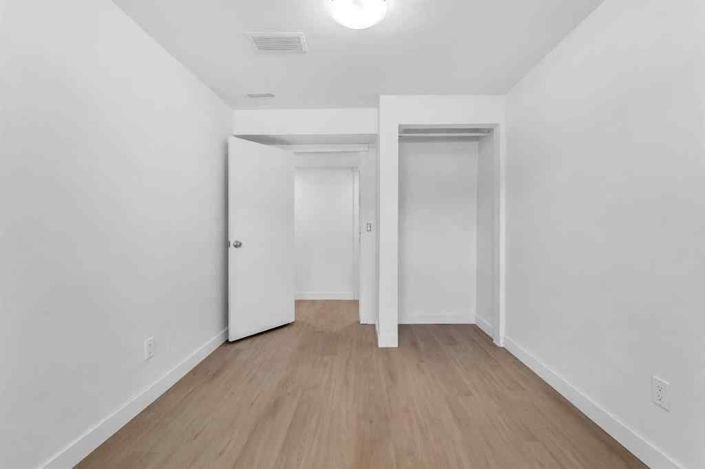 MLS® A2265319 - 7819 Hunterquay Way NW in Huntington Hills Calgary, Residential