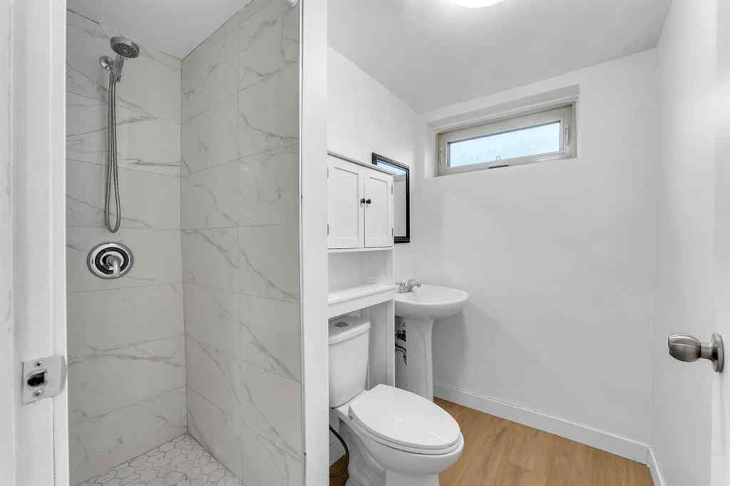 MLS® A2265319 - 7819 Hunterquay Way NW in Huntington Hills Calgary, Residential