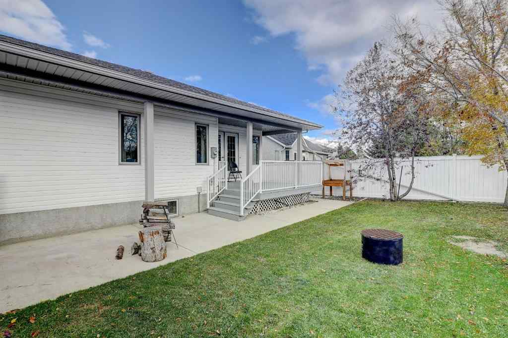 MLS® A2265322 - 10659 81 Avenue  in Mission Heights Grande Prairie, Residential