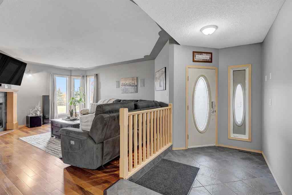 MLS® A2265322 - 10659 81 Avenue  in Mission Heights Grande Prairie, Residential