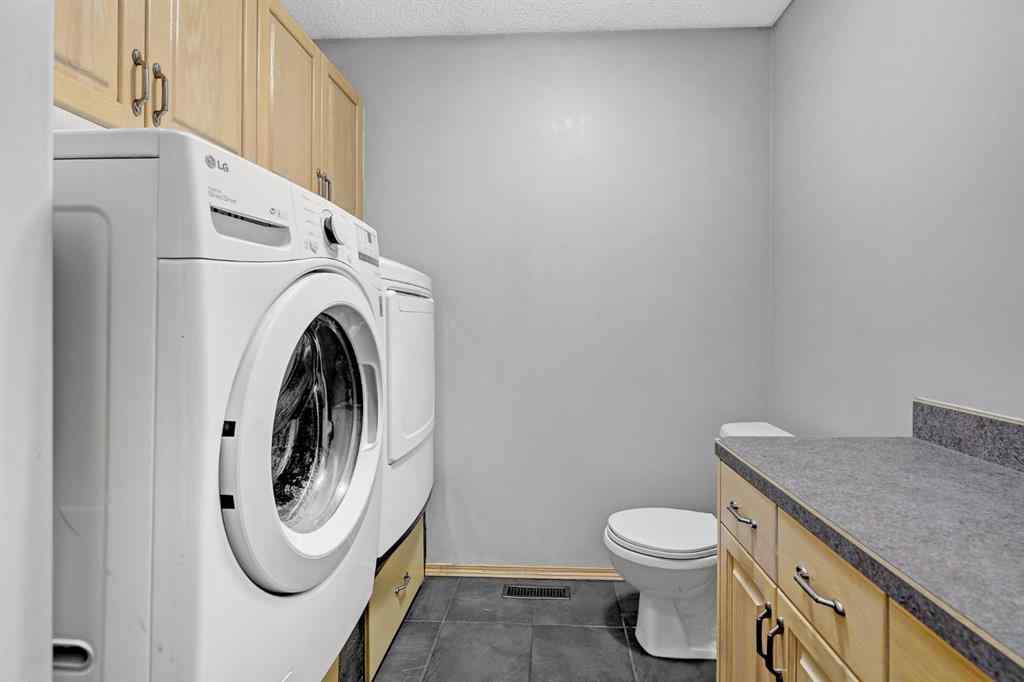 MLS® A2265322 - 10659 81 Avenue  in Mission Heights Grande Prairie, Residential