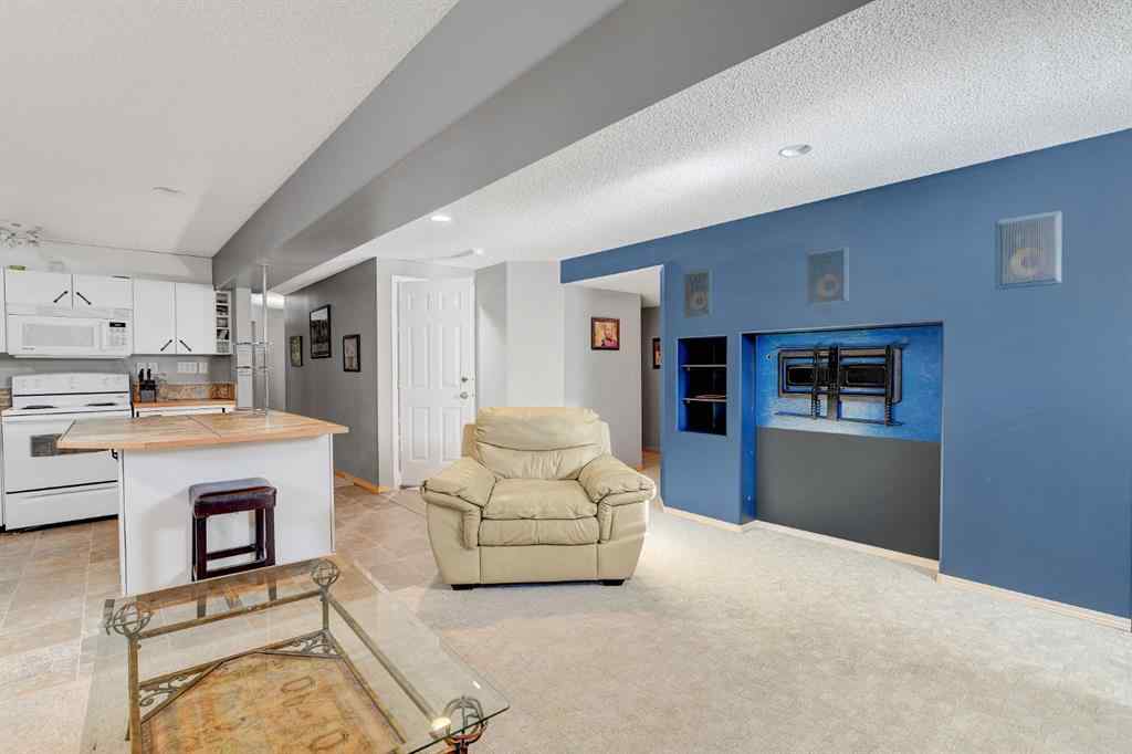 MLS® A2265322 - 10659 81 Avenue  in Mission Heights Grande Prairie, Residential