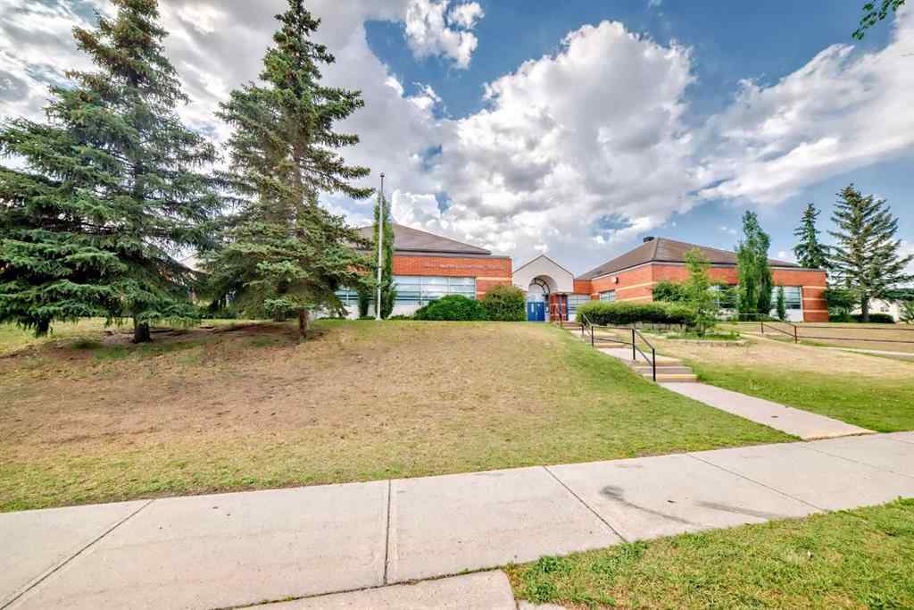 MLS® A2265327 - 30 Falmere Way NE in Falconridge Calgary, Residential