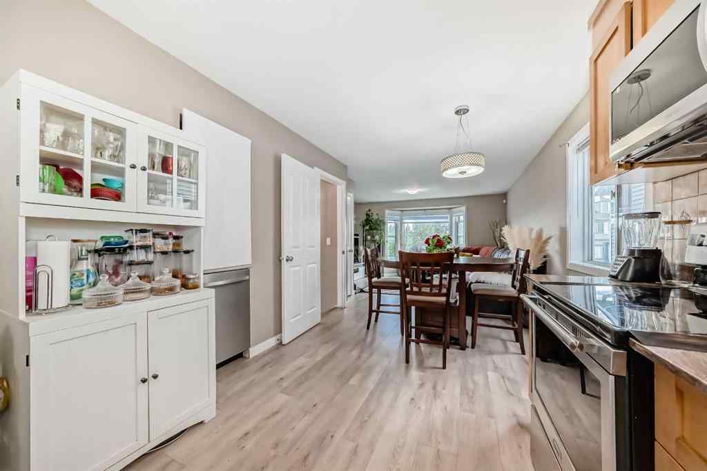 MLS® A2265327 - 30 Falmere Way NE in Falconridge Calgary, Residential