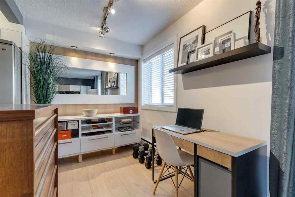 MLS® A2265329 - Unit #304 1904 10 Street SW in Lower Mount Royal Calgary, Residential