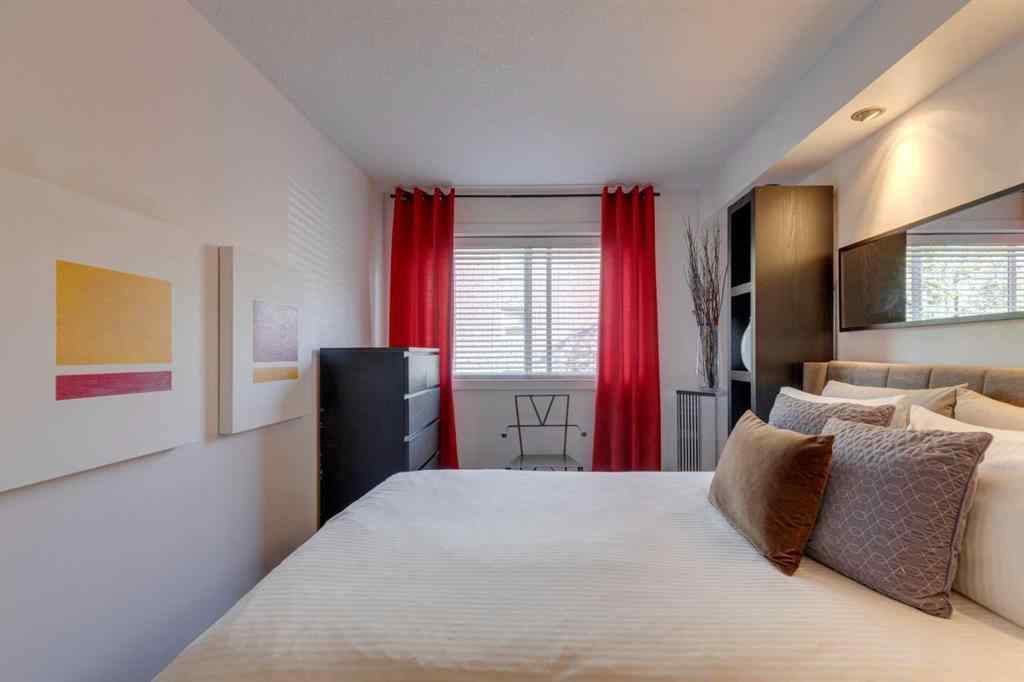 MLS® A2265329 - Unit #304 1904 10 Street SW in Lower Mount Royal Calgary, Residential