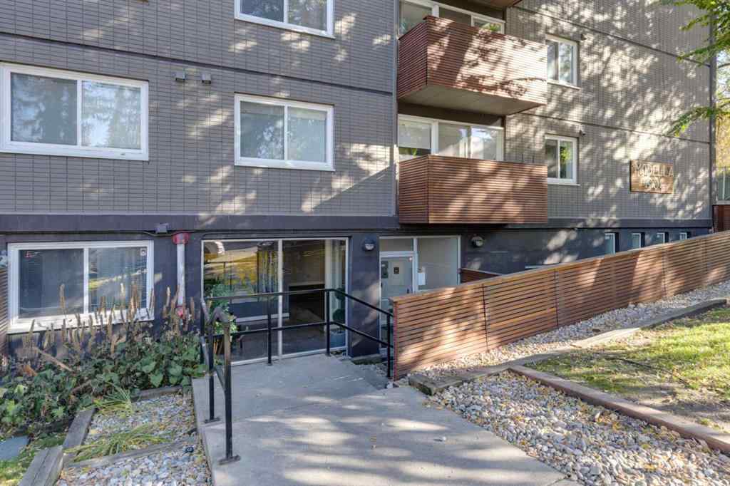 MLS® A2265329 - Unit #304 1904 10 Street SW in Lower Mount Royal Calgary, Residential