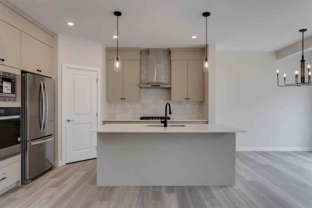 MLS® A2265334 - 304 Edith Place NW in Glacier Ridge Calgary, Residential