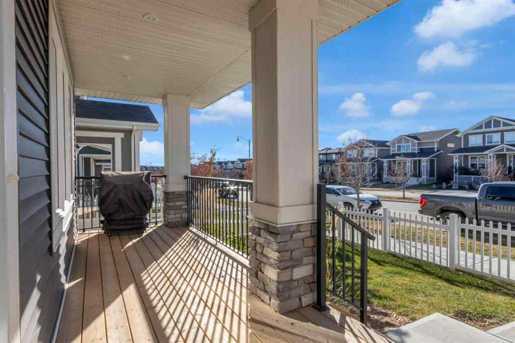 MLS® A2265335 - 374 Sundown Road  in Sunset Ridge Cochrane, Residential