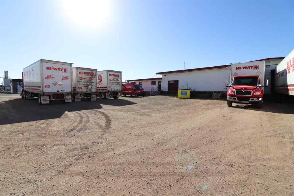 MLS® A2265341 - 666 15 Street SW in South West Industrial Medicine Hat, Commercial