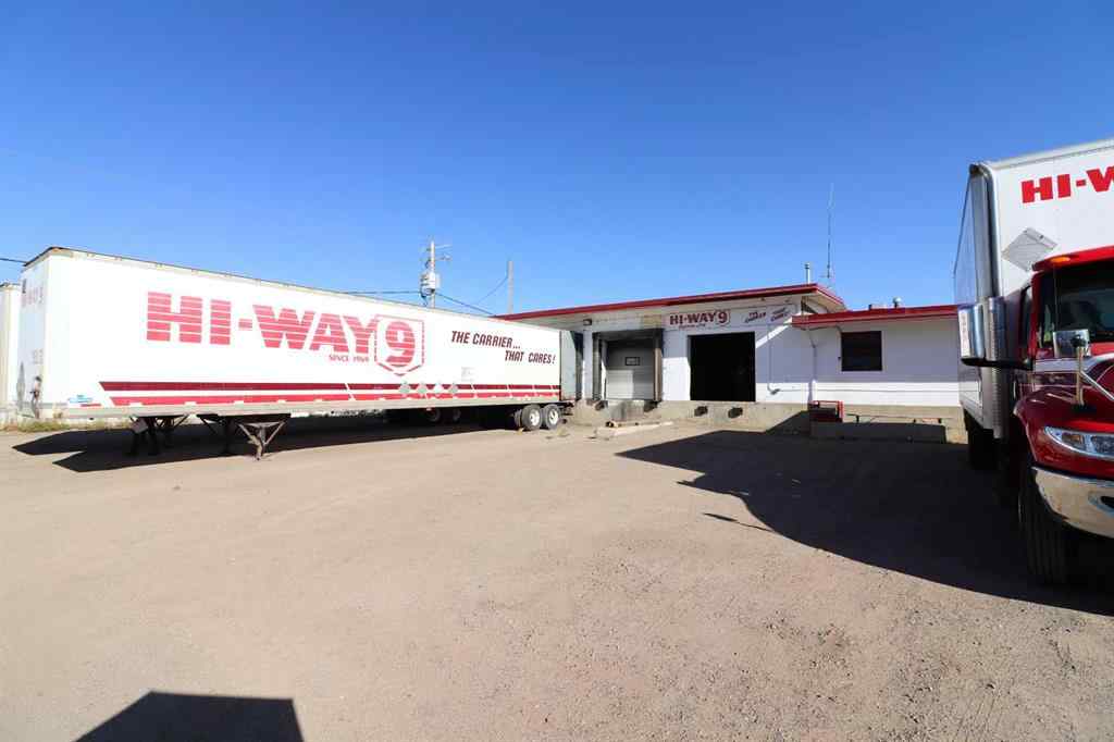 MLS® A2265341 - 666 15 Street SW in South West Industrial Medicine Hat, Commercial