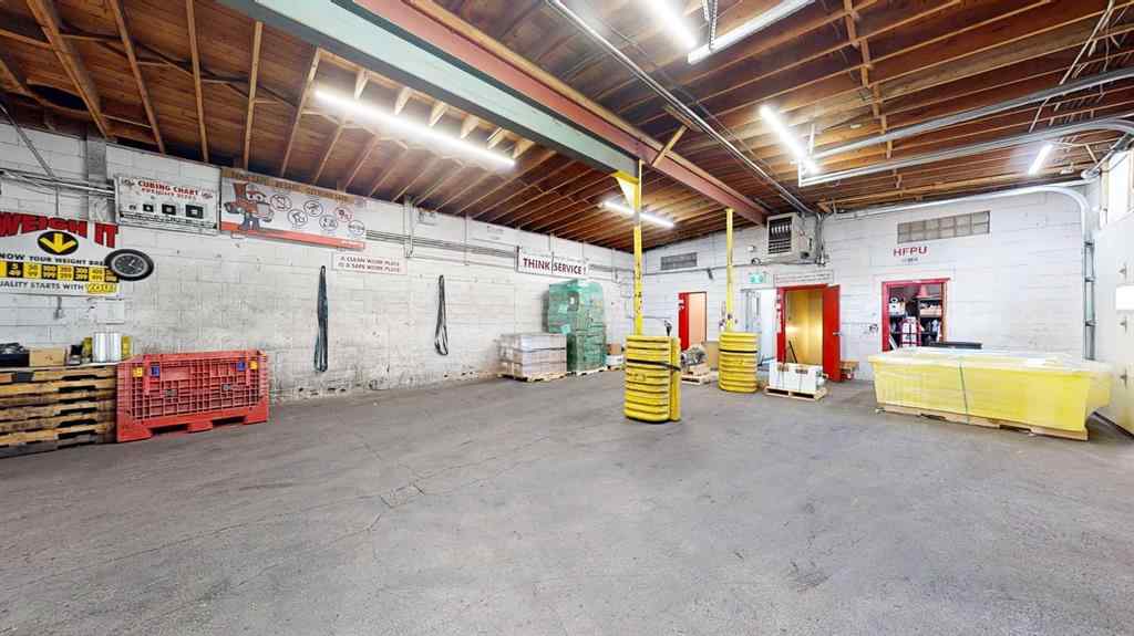 MLS® A2265341 - 666 15 Street SW in South West Industrial Medicine Hat, Commercial